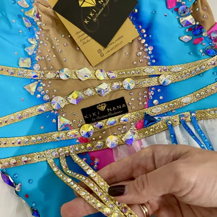 Reserva tu plaza para confeccionar un Traje de Diseño Exclusivo  KIKI NANA - Por favor, contáctame antes de reservar para consultar disponibilidad. - Imagen 9